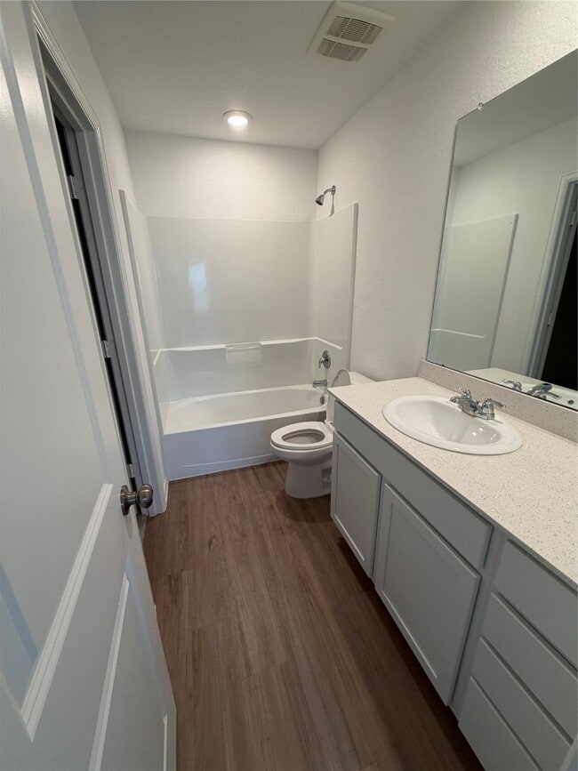 Building Photo - 1315 Millers Pass Dr