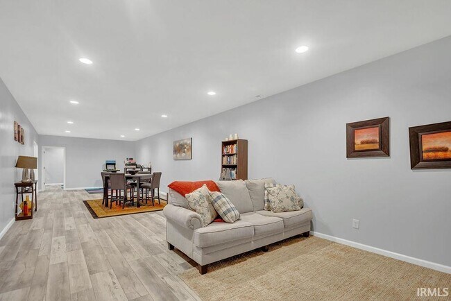 Building Photo - 4322 Centennial Dr