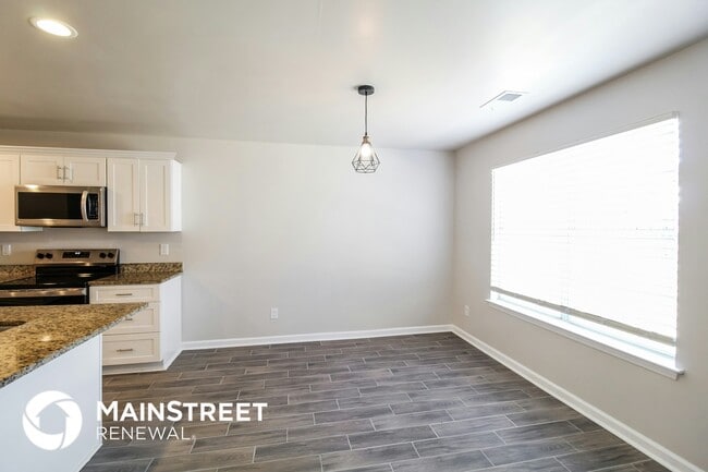 Building Photo - 5823 Waggoner Walk