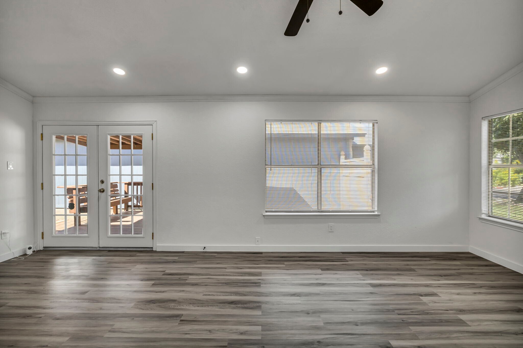 Building Photo - 5903 Kevin Kelly Plz