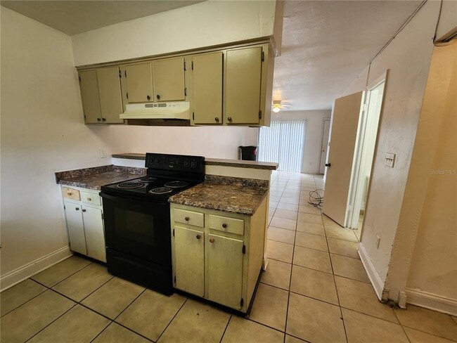 Building Photo - 713 SW 69th St