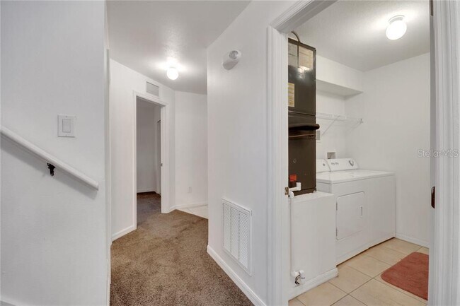 Building Photo - 2714 Club Cortile Cir