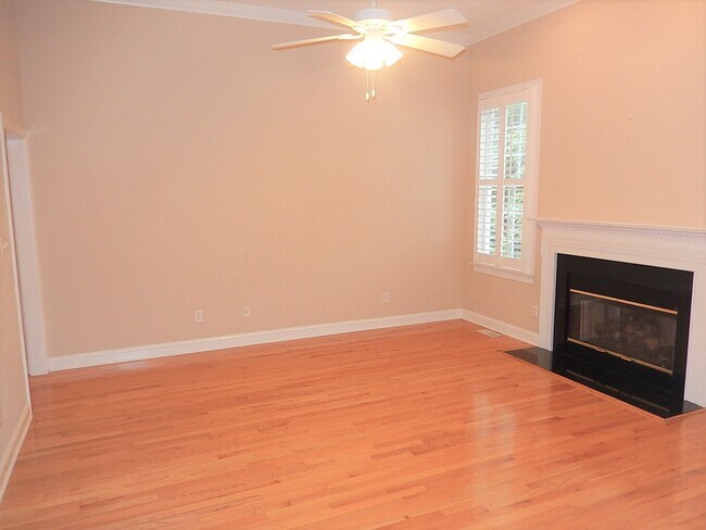 Building Photo - 7369 Fontana Ridge Ln