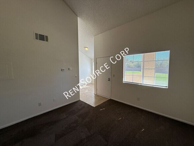 Building Photo - 44545 16th St E