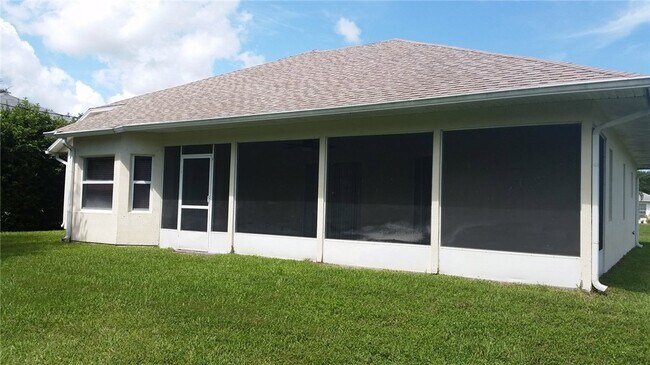 Building Photo - 701 Forster Ave