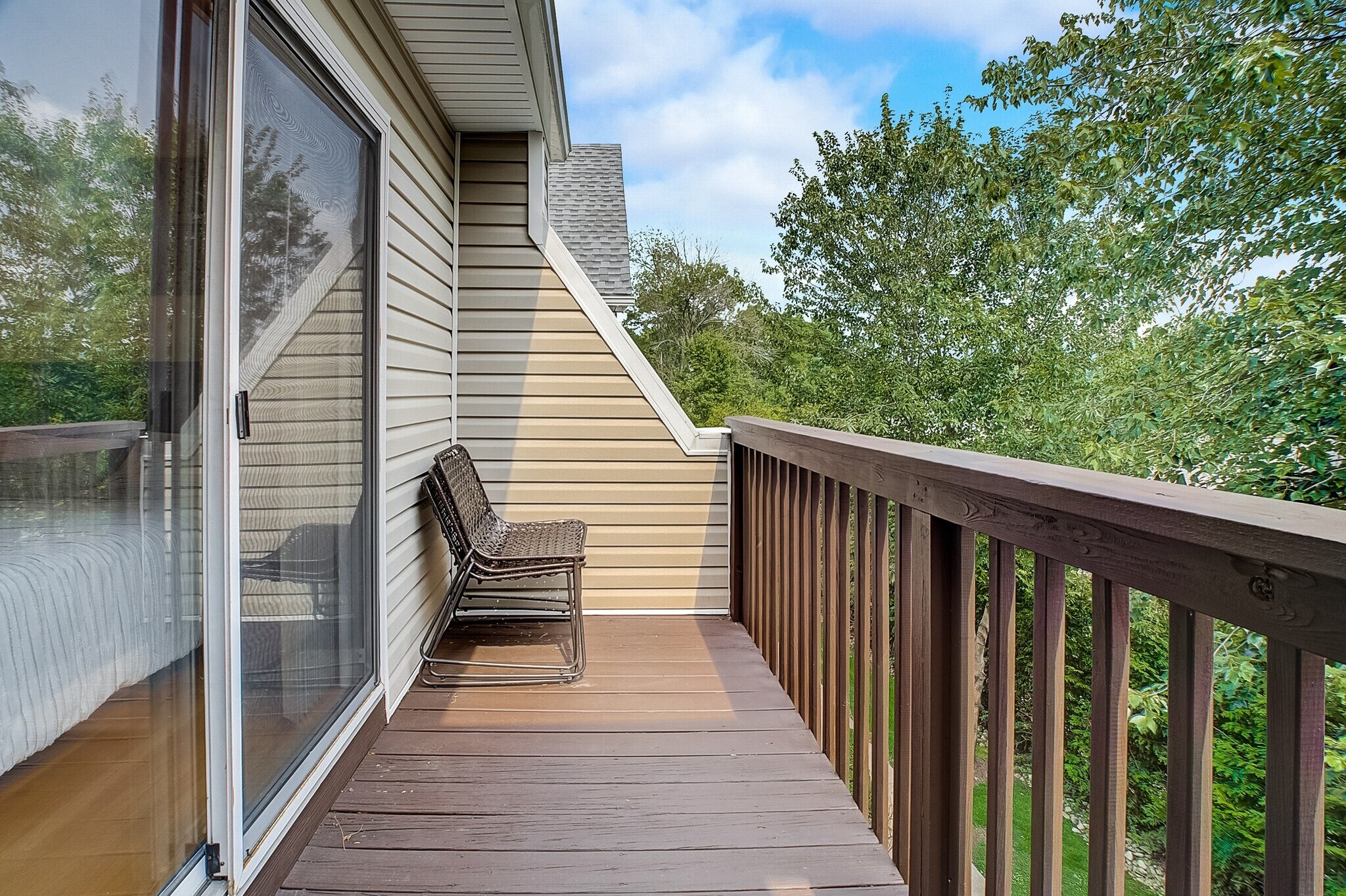 Bonus 2nd deck off Primary Suite - 16 Castle Dr