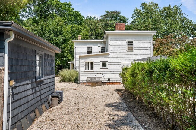 Building Photo - 1200 Indian Neck Ln