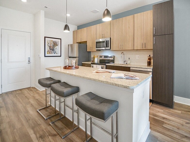 Building Photo - Fieldside Grande Apartments & Townhomes