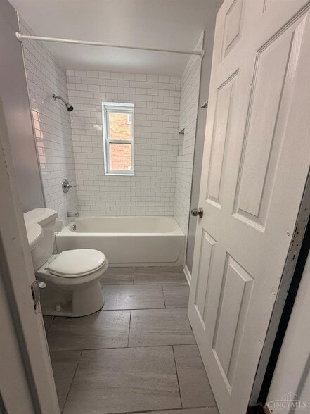 Building Photo - 5401 Newfield Ave