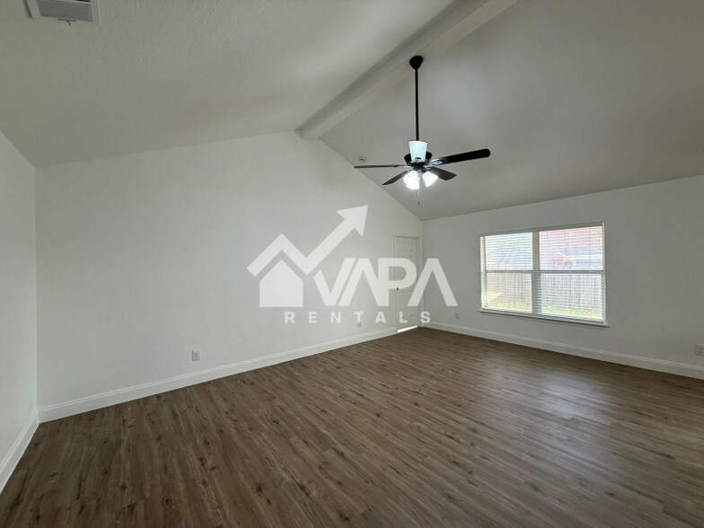 Building Photo - 6127 Blind Meadow