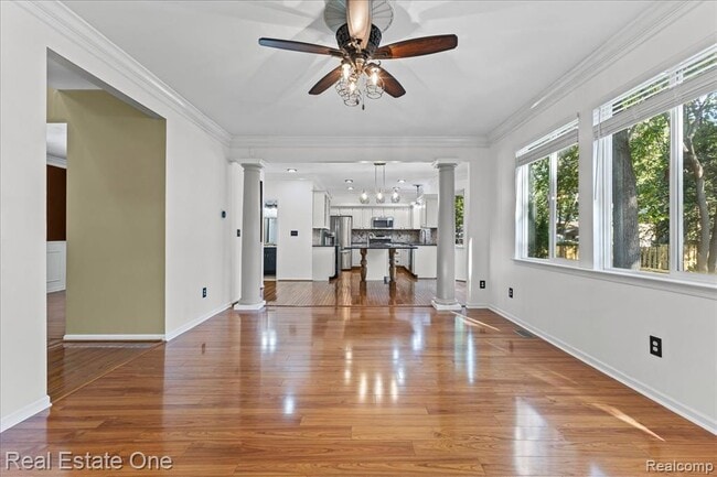 Building Photo - 2475 Horace St