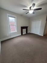 Building Photo - 324 3rd St