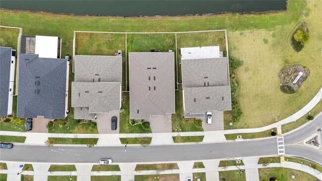 Building Photo - 8692 Little Bluestem Dr