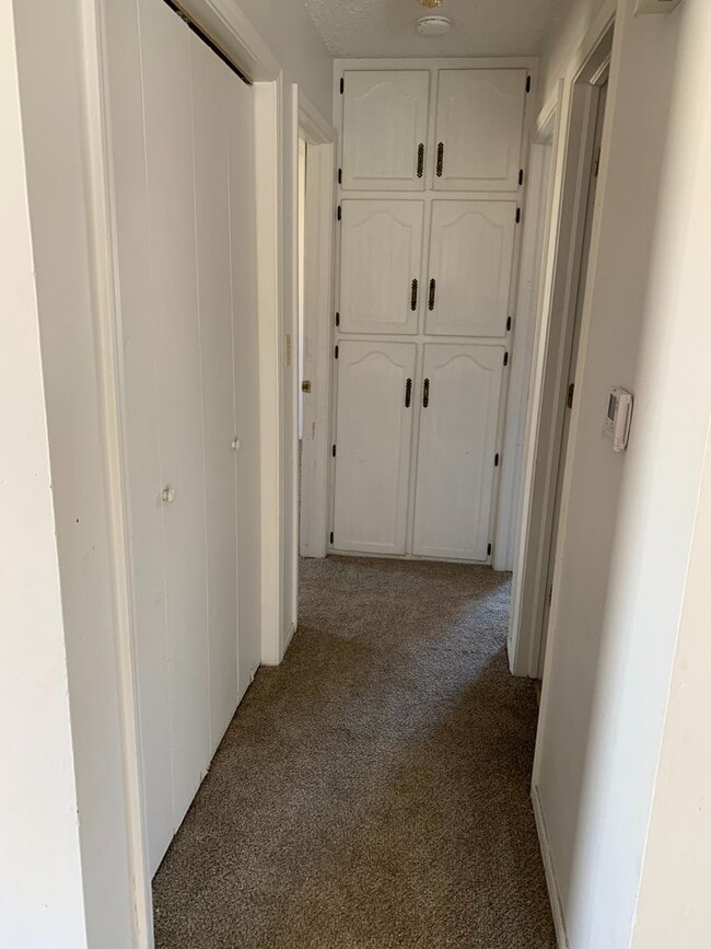 Building Photo - 3353 E Sunset St