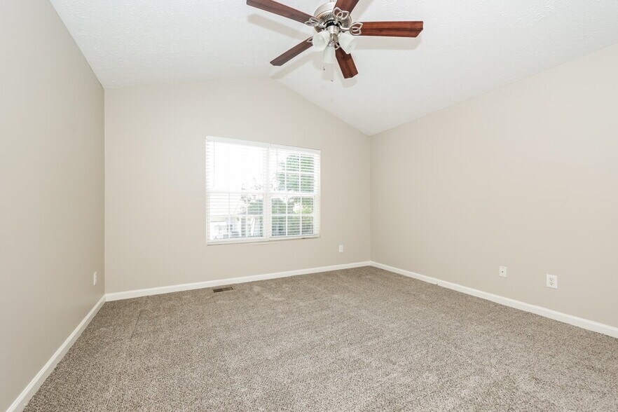 Building Photo - 2305 Leighton Way