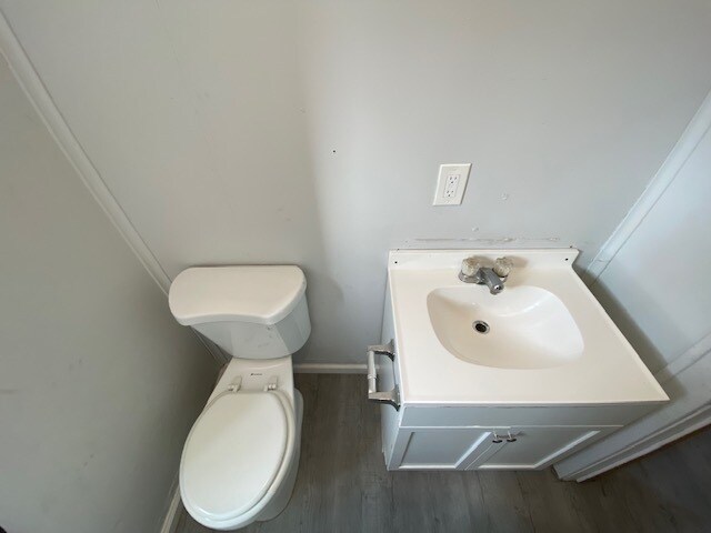 Building Photo - 7913 Force Ave