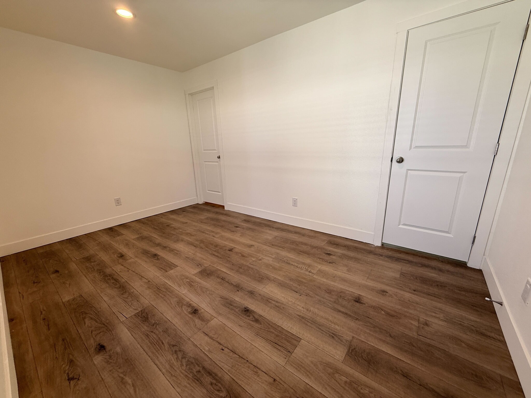 Building Photo - 3601 E Wyoming Ave