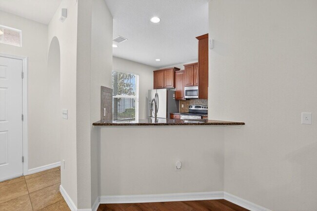 Building Photo - 714 Ashentree Dr