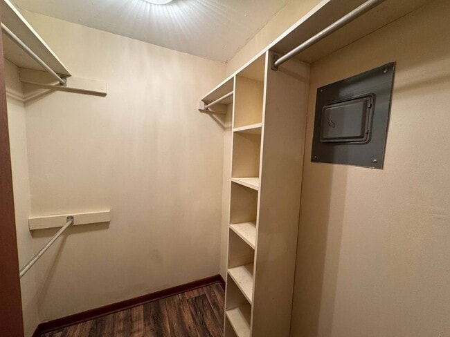 Building Photo - 529 Terrebonne St