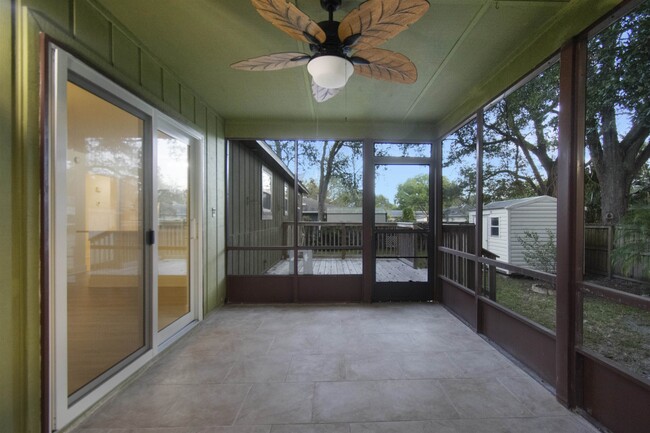 Building Photo - 209 Jasmine Rd