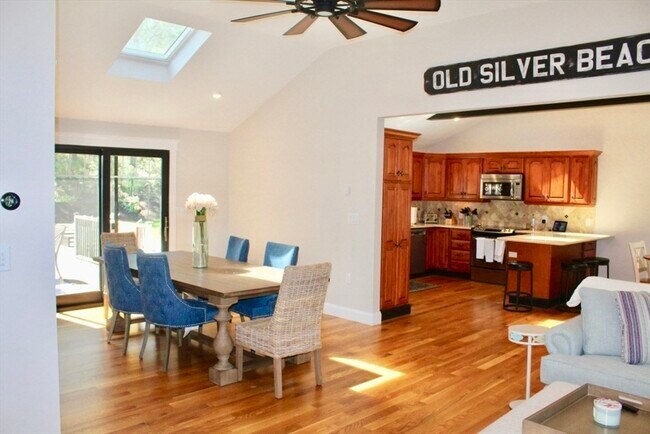Building Photo - 26 Whimbrel Dr