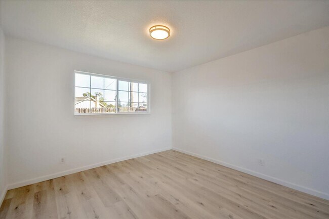 Building Photo - 7673 24th St