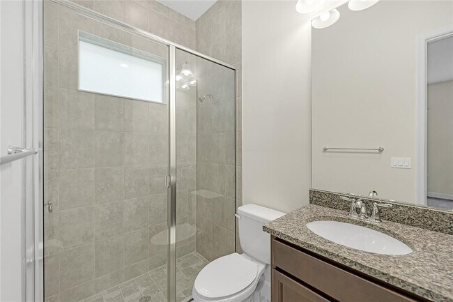 Building Photo - 14965 RedCove Pl