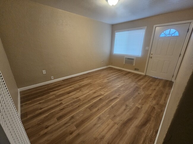 Floorplan - 108 west 9th / York St
