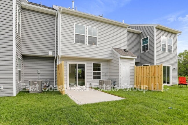 Building Photo - 11 Mengel Rd