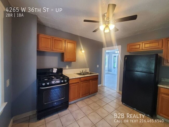 Building Photo - 4265 W 36th St