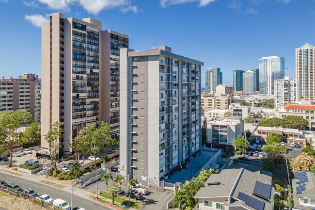 Building Photo - Hale o Pumehana