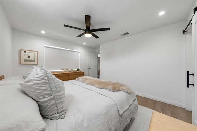 Building Photo - 510 Meadow Lea Dr