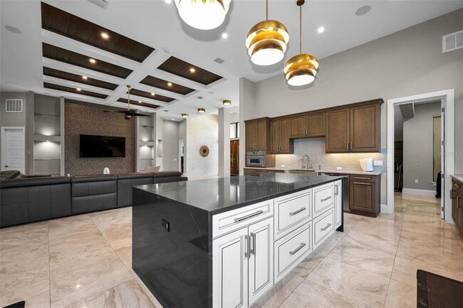 Building Photo - 1015 Bellamare Trail