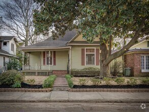 Building Photo - Look & Lease Special! 3BR/1B Home in GREAT...