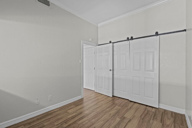 Building Photo - 7820 Seawall Blvd