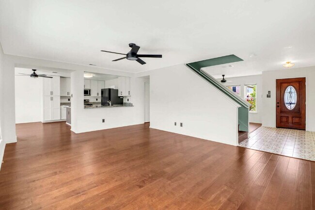 Building Photo - "Discover Your Dream Home: Spacious 3-Bedroom Oasis with Granite Elegance in San Antonio!"