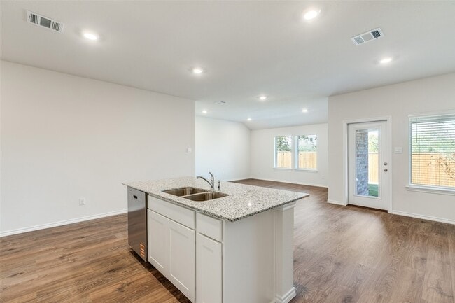 Building Photo - 1704 Basalt Ln