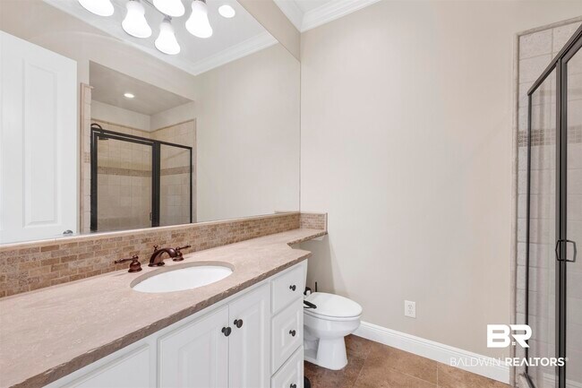 Building Photo - 32491 Water View Dr E