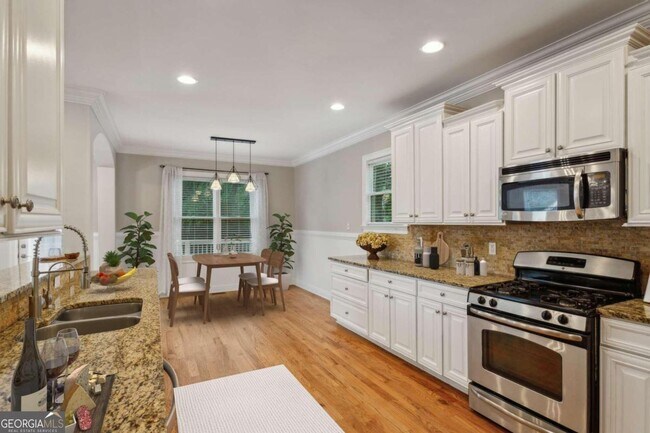 Building Photo - 1316 Egan Way