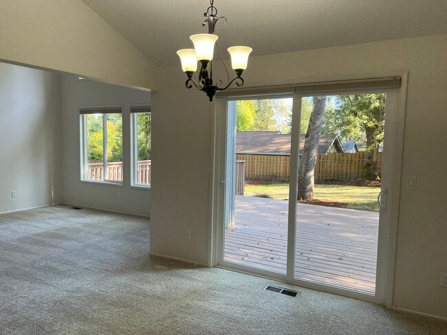 Building Photo - 2778 Robinwood Way