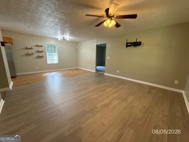 Building Photo - 3361 GA-3