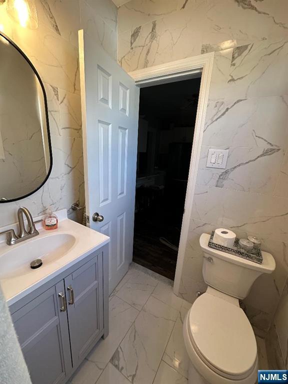 Building Photo - 52 Delafield Ave