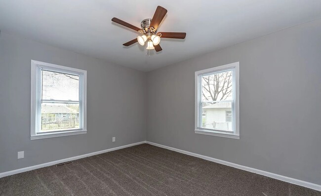 Building Photo - 13119 Fuller Ave