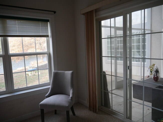 Building Photo - 5105 Forum Blvd