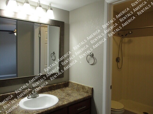 Building Photo - 1350 N 85th Pl