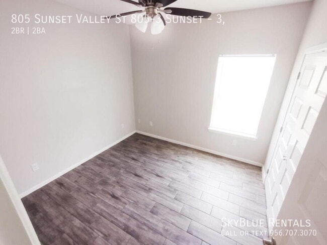 Building Photo - 805 W Sunset Valley St