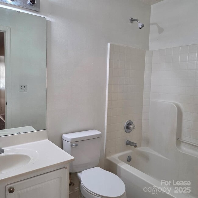 Building Photo - 5840 Timbertop Ln