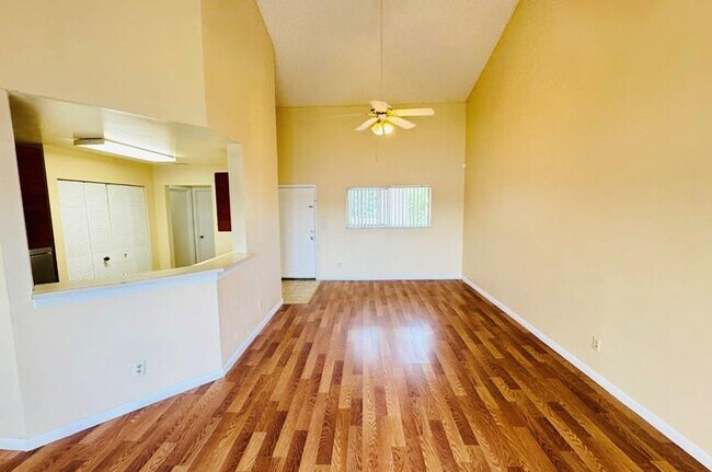 Building Photo - 3449 NW 44th St