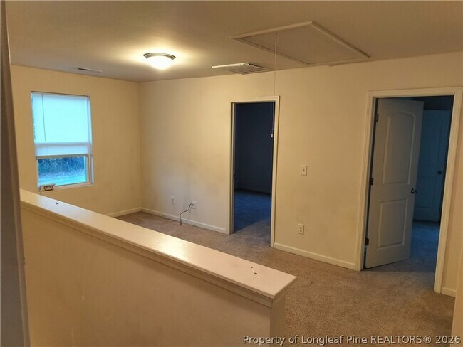 Building Photo - 405 Holman St