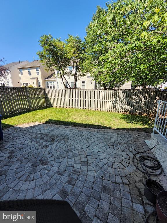 Building Photo - 20939 Calais Terrace